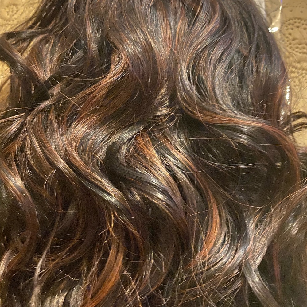 Wig - Picture 11 of 12